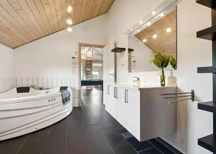 Edzard - 800m From The Sea By Interhome Holiday home *